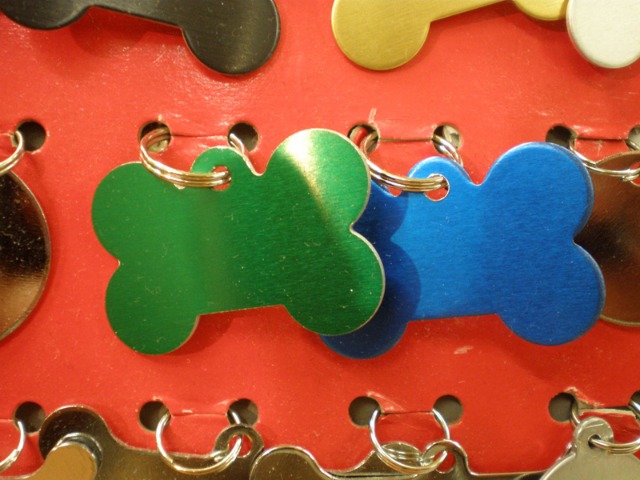 Medagliette cani colorate