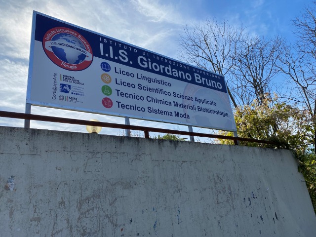 Insegna grande da esterno